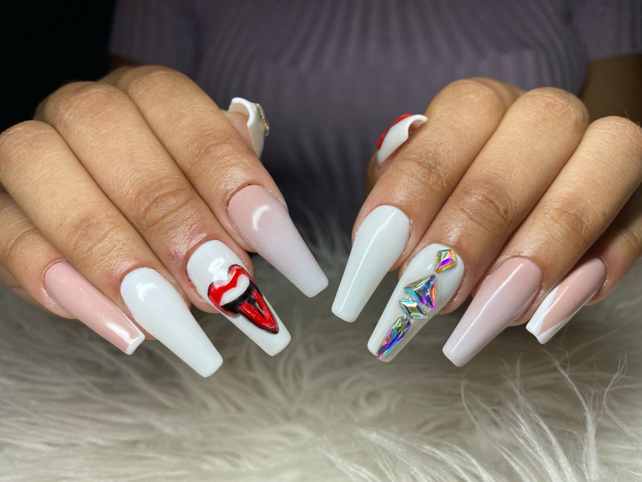 Nail art mains