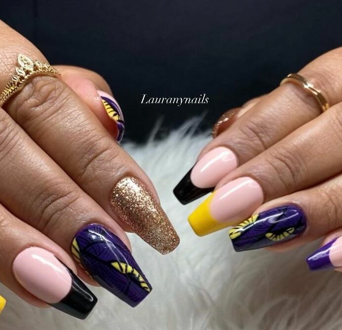 Contact Lauranynails