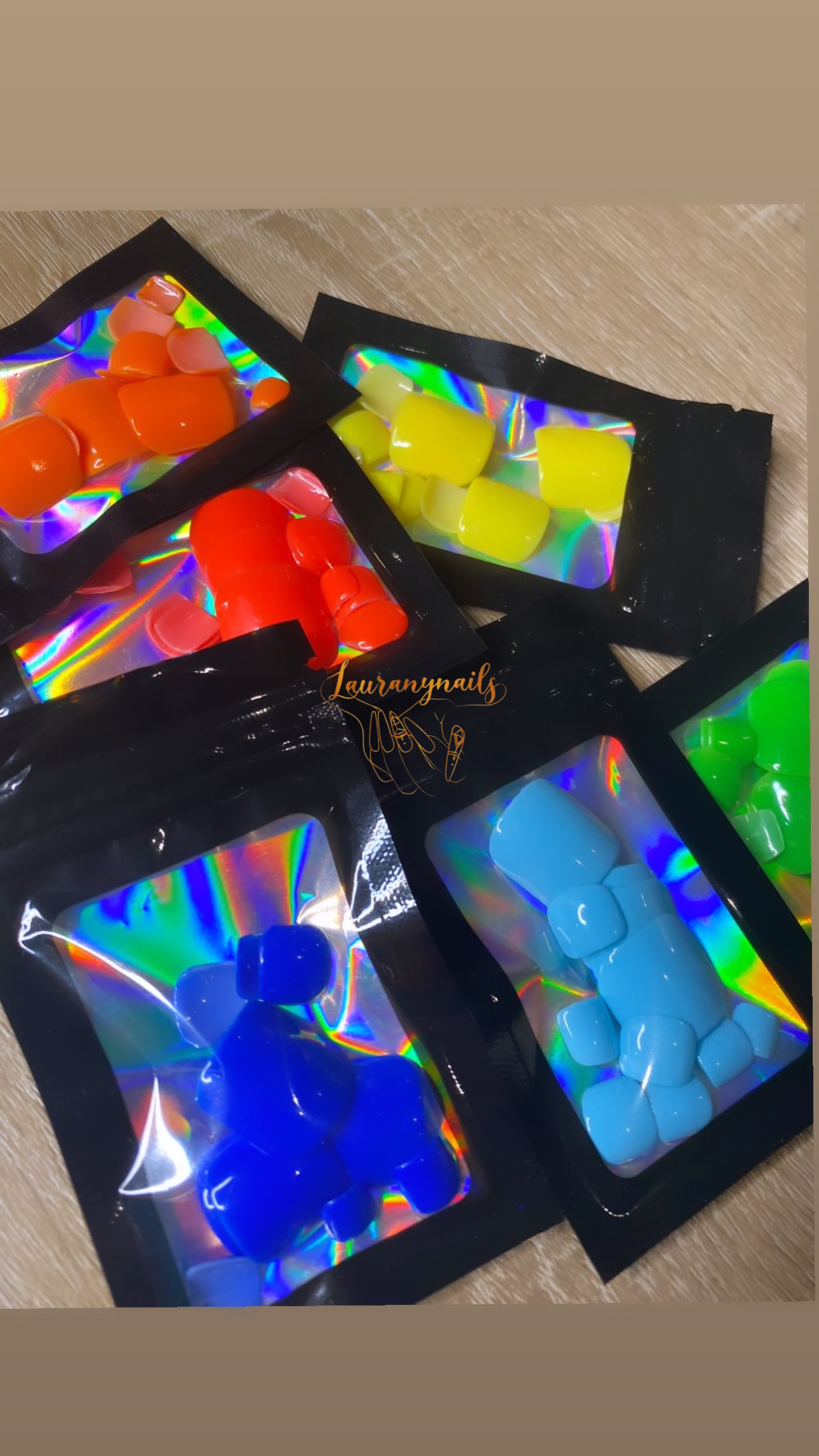 COFFRET PIEDS - COULEUR